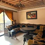 Deluxe Appartment With Pool